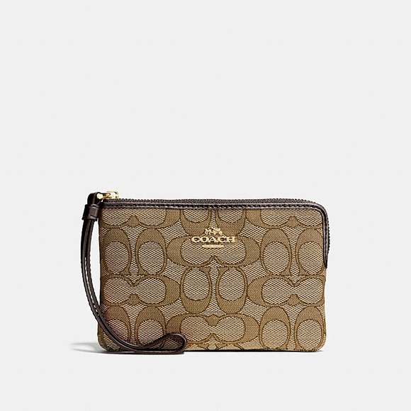 SOLD COACH CORNER ZIP WRISTLET SIGNATURE CANVAS - Picture 2 of 5